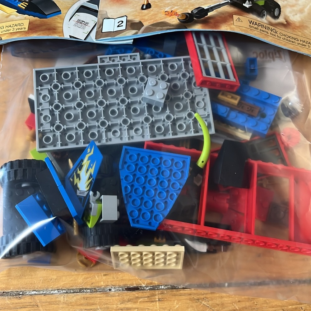 Lego Ninjago legacy Storm Fighter Battle - Picture 2 of 4